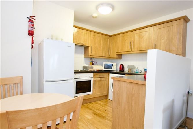 5 Sonas Village, Cloghanboy, Athlone, Co. Westmeath