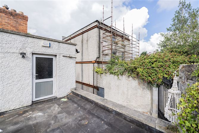 Carlref, 33A Main Street, Chapelizod, Dublin 20, Co. Dublin