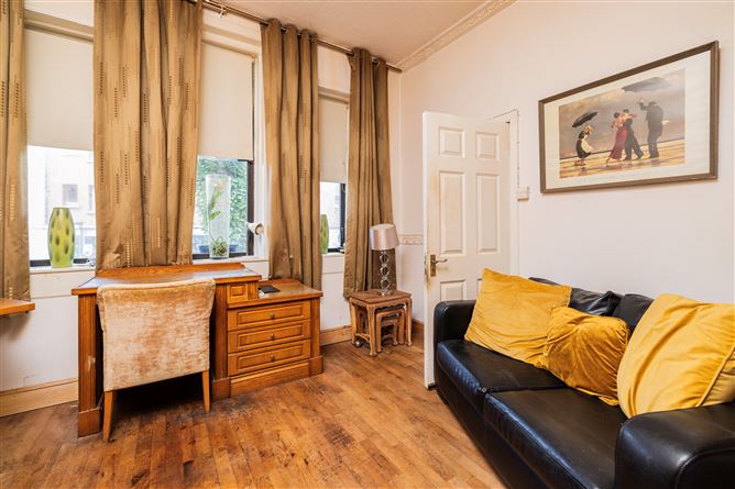 Carlref, 33A Main Street, Chapelizod, Dublin 20, Co. Dublin