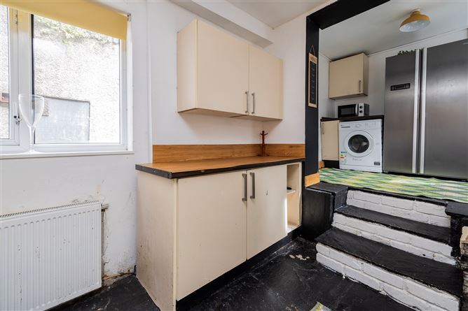 Carlref, 33A Main Street, Chapelizod, Dublin 20, Co. Dublin