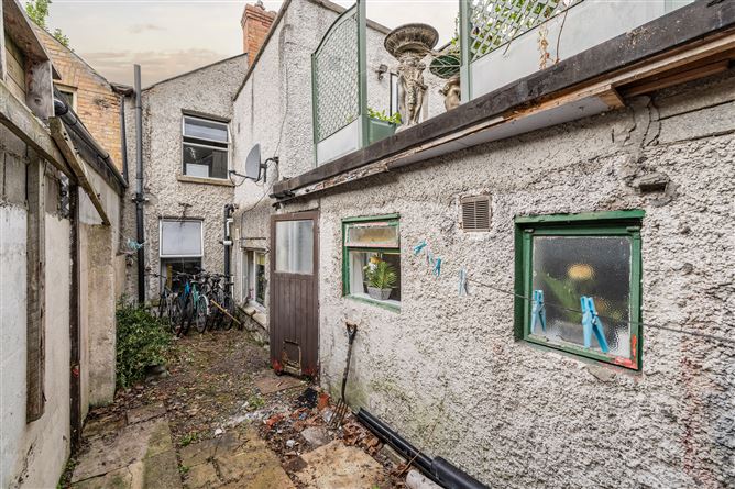 Carlref, 33A Main Street, Chapelizod, Dublin 20, Co. Dublin