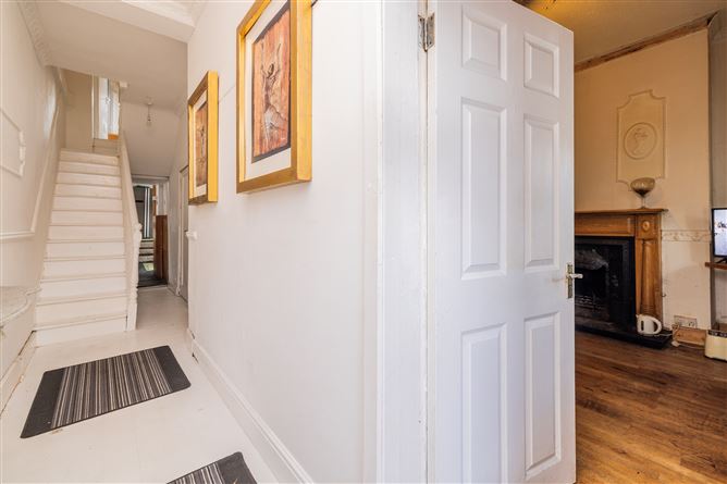 Carlref, 33A Main Street, Chapelizod, Dublin 20, Co. Dublin