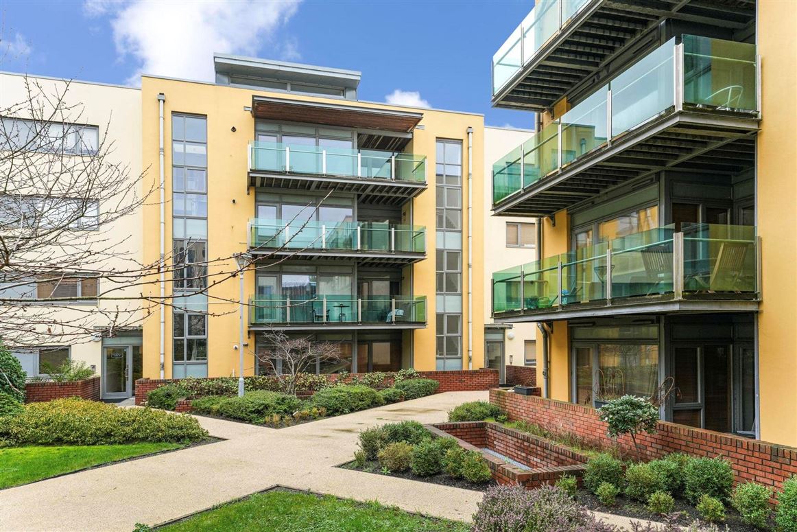 71 Glenesky Square, Phoenix Park Racecourse, Castleknock, Dublin 15