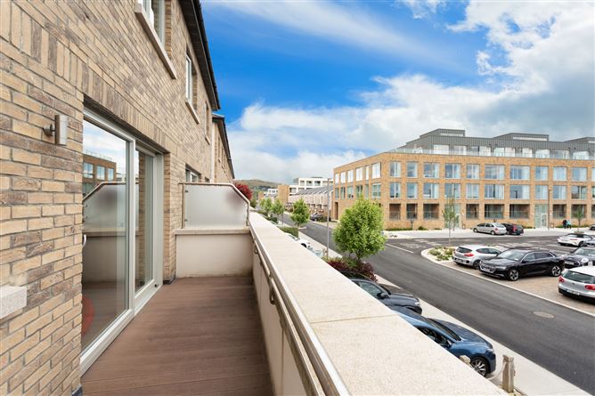 Photo 12 of 28 — 3 The Strand, Marina Village, Greystones, Co. Wicklow