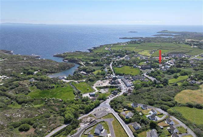 2B Rocky Creek, High Street, Goleen,   West Cork