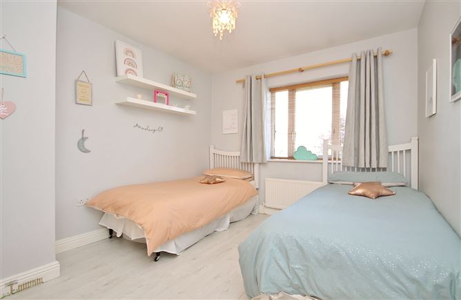 21 Woodstown Heath, Knocklyon, D16