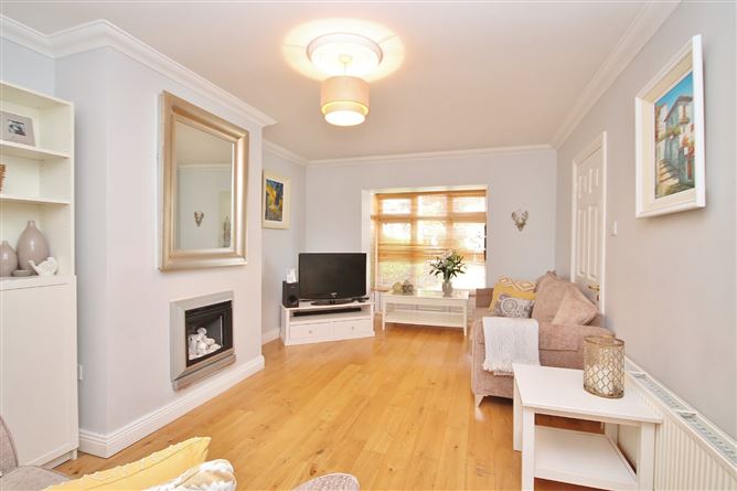 21 Woodstown Heath, Knocklyon, D16