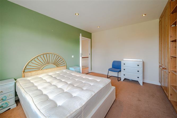 7 Greenlea Drive, Terenure, Dublin