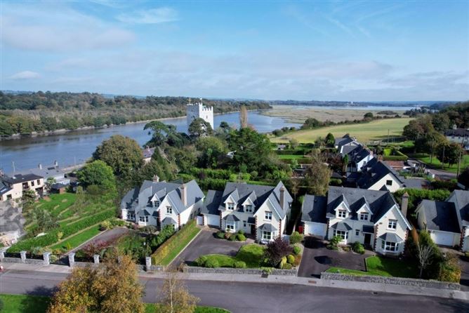 No 2 Cois Fota, Belvelly, Cobh, Cobh, Cork