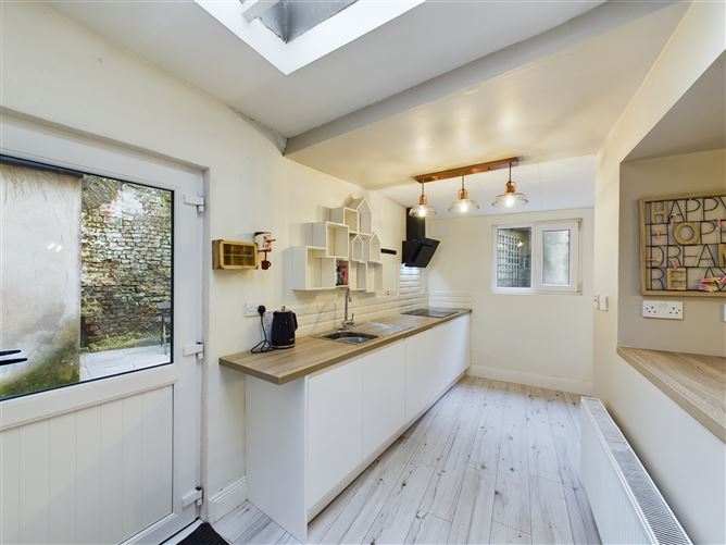 24 Thomas Hill, Waterford City, Waterford