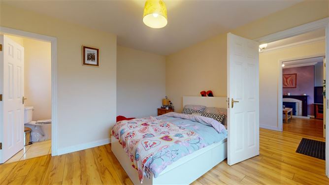 137 Knockaphunta Park, Westport Road, Castlebar, Co. Mayo