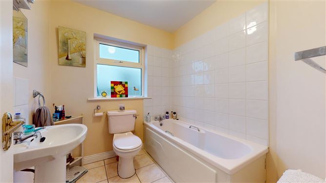 137 Knockaphunta Park, Westport Road, Castlebar, Co. Mayo