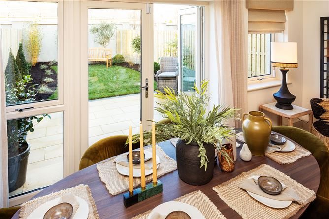 3 bed end terrace, Churchgate, Clonsilla, Dublin 15