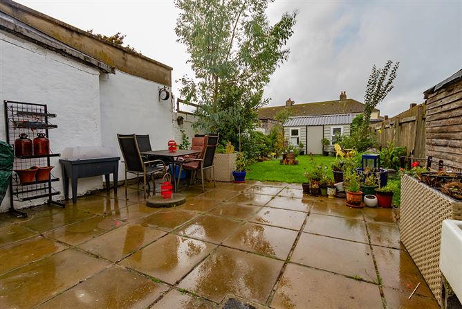 102 Clonmacnoise Road, Crumlin, Dublin 12