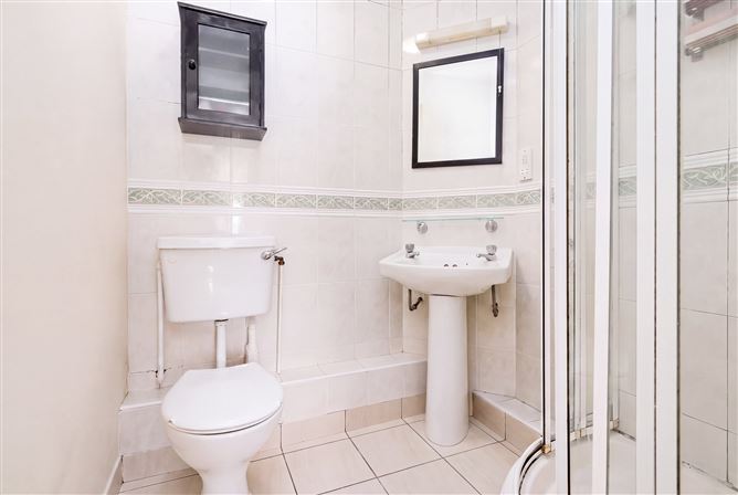 Photo 14 of 25 — 16 Davis Court, Inchicore, Dublin 8