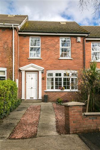 60 Brookfield, Kimmage, Dublin 12