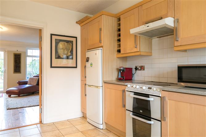 60 Brookfield, Kimmage, Dublin 12