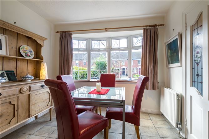 60 Brookfield, Kimmage, Dublin 12