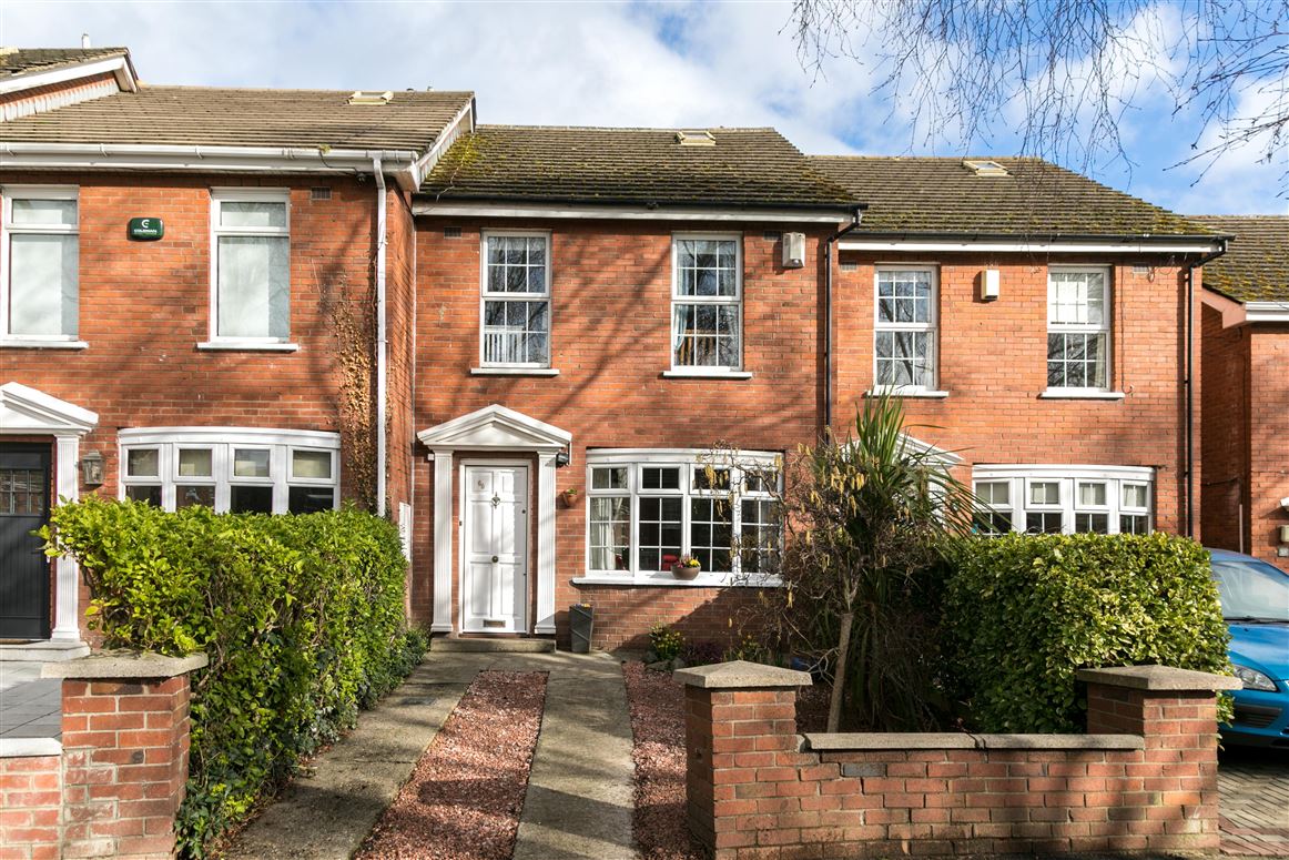 60 Brookfield, Kimmage, Dublin 12