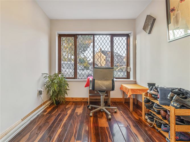 12 The Crescent, Liffey Hall, Newbridge, Kildare