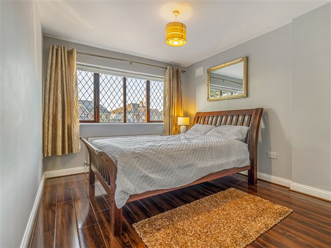 12 The Crescent, Liffey Hall, Newbridge, Kildare
