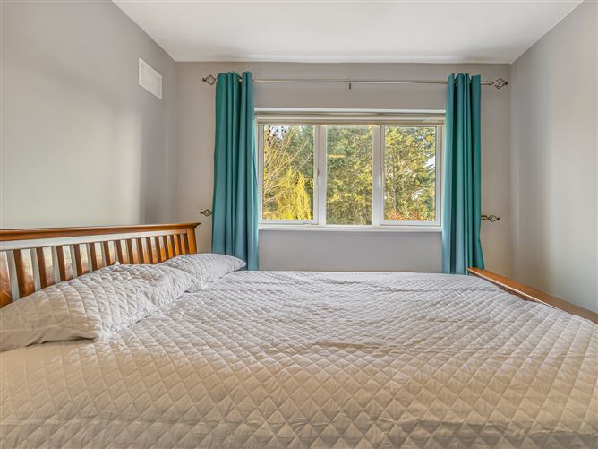 12 The Crescent, Liffey Hall, Newbridge, Kildare