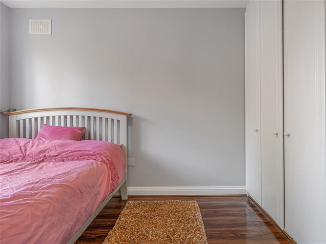 12 The Crescent, Liffey Hall, Newbridge, Kildare
