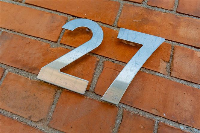27 Ebenezer Terrace, South Circular Road, Dublin 8