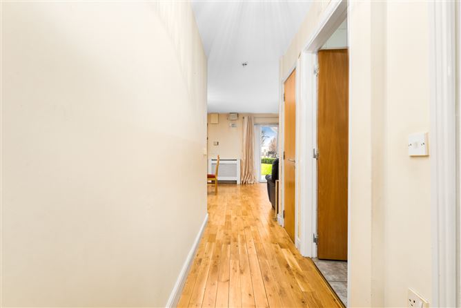 53 Melville Drive, Meakstown, Dublin 11