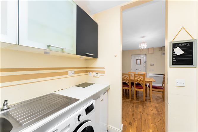 53 Melville Drive, Meakstown, Dublin 11