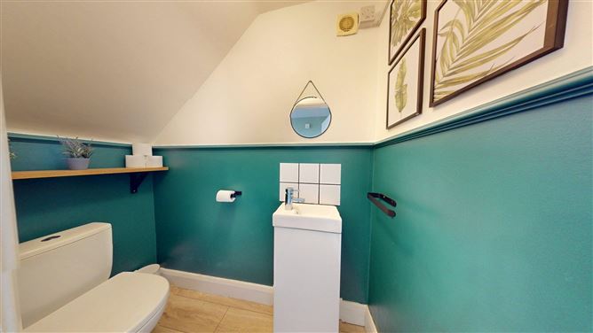 5 Village Gate, Ballycanew, Gorey, Wexford