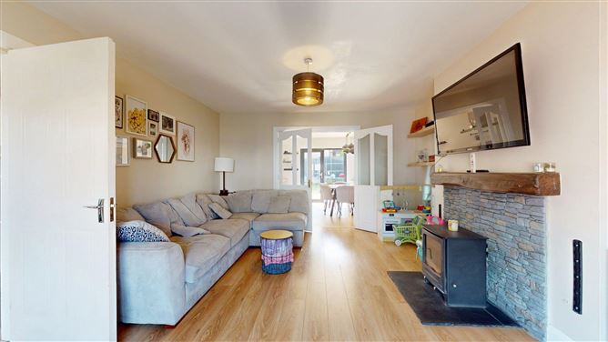 5 Village Gate, Ballycanew, Gorey, Wexford