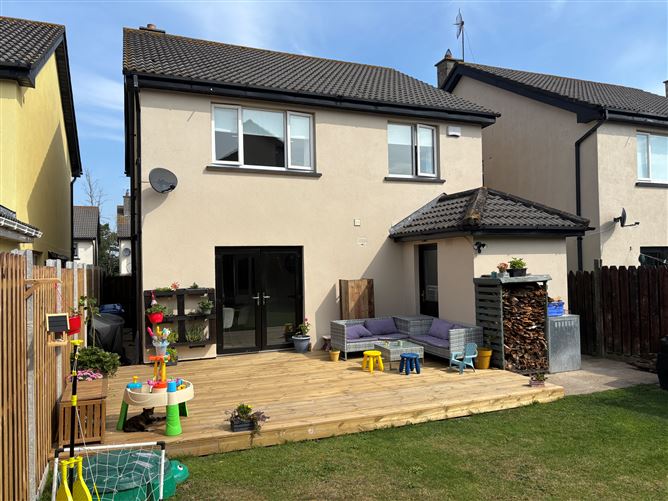 5 Village Gate, Ballycanew, Gorey, Wexford