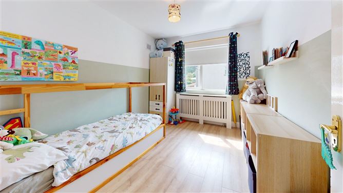 5 Village Gate, Ballycanew, Gorey, Wexford