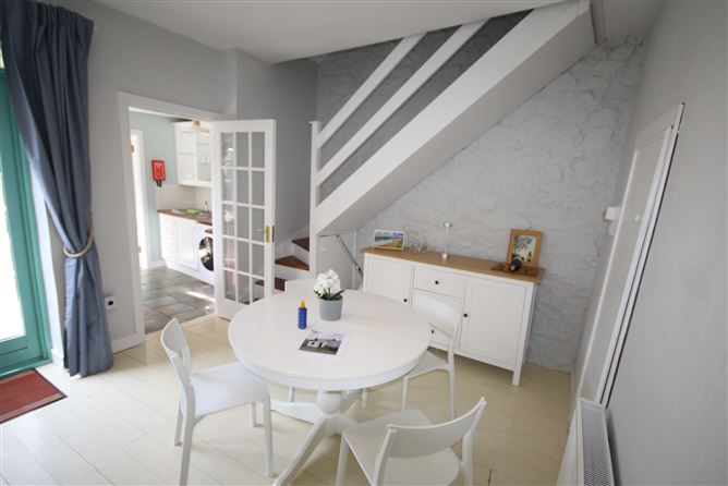 106 Sorrento Road, Dalkey, Dublin A96 H6Y3
