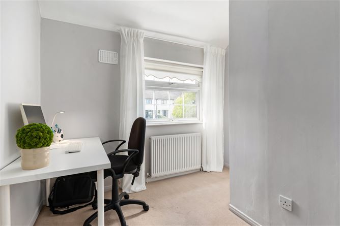 Photo 11 of 15 — 107 Mountain View Drive, Rathfarnham, Dublin 14