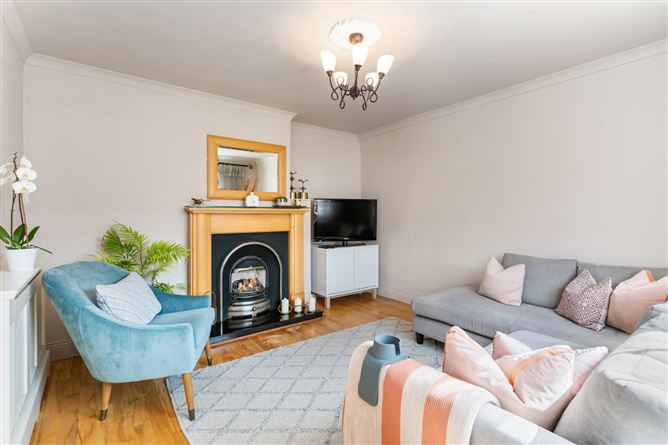 Photo 4 of 15 — 107 Mountain View Drive, Rathfarnham, Dublin 14