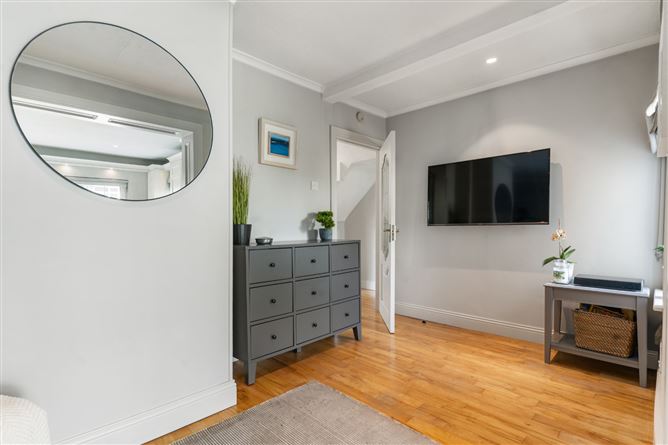 Photo 6 of 15 — 107 Mountain View Drive, Rathfarnham, Dublin 14
