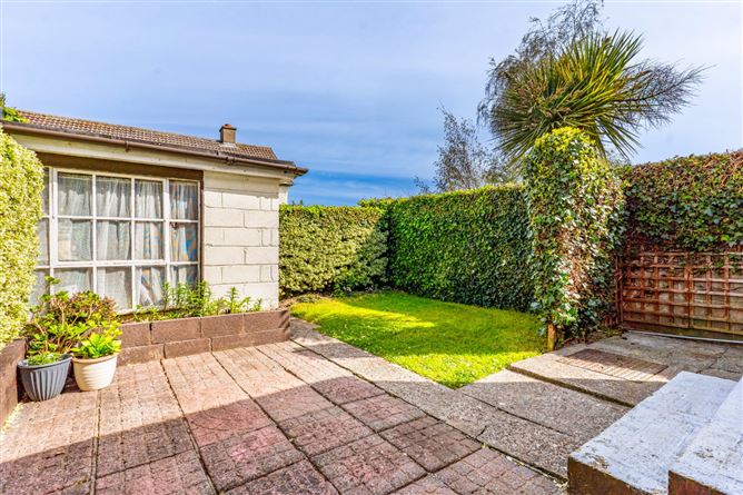 Photo 13 of 15 — 107 Mountain View Drive, Rathfarnham, Dublin 14