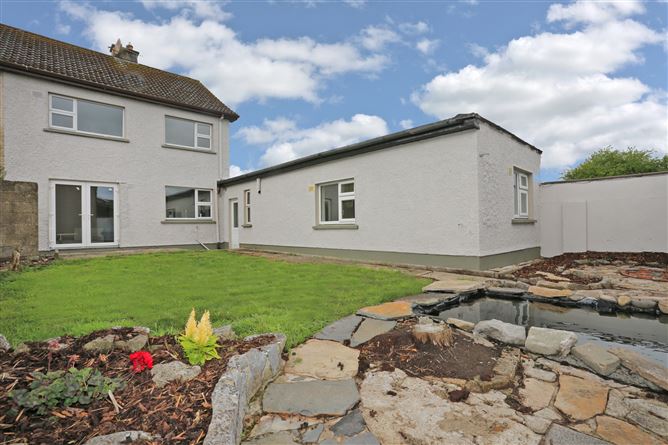 Photo 37 of 39 — 23 Dooneen Road, Woodview Park, Limerick