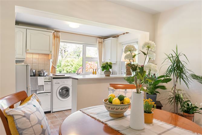 6 Anne Devlin Avenue, Rathfarnham, Dublin 14