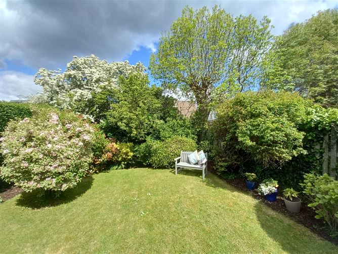 6 Anne Devlin Avenue, Rathfarnham, Dublin 14