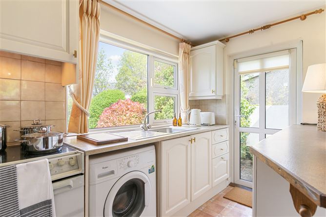 6 Anne Devlin Avenue, Rathfarnham, Dublin 14