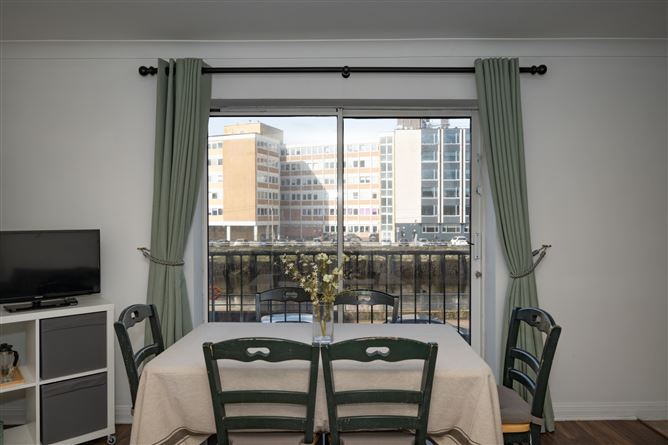 102 Bruach na Laoi, Union Quay, Cork