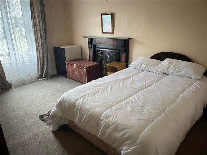 81 O'Connell Street, Dungarvan, Waterford