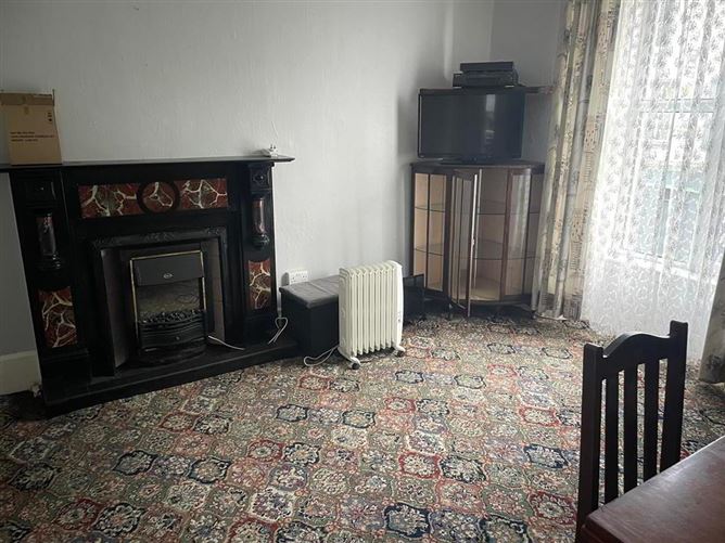 81 O'Connell Street, Dungarvan, Waterford