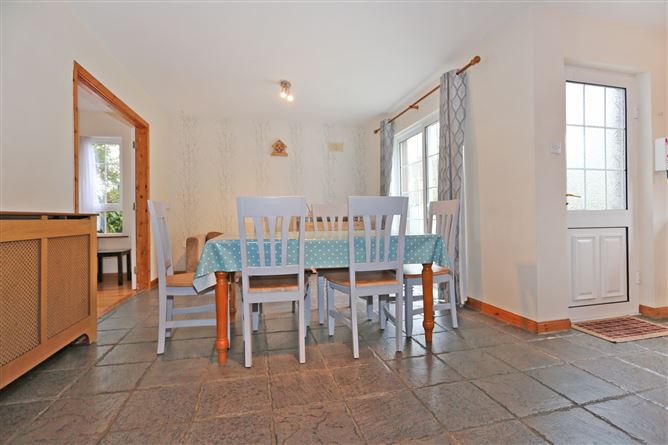 16 Carraig Donn, Ballycasey, Shannon, Co. Clare