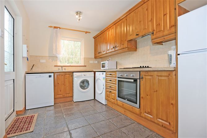 16 Carraig Donn, Ballycasey, Shannon, Co. Clare