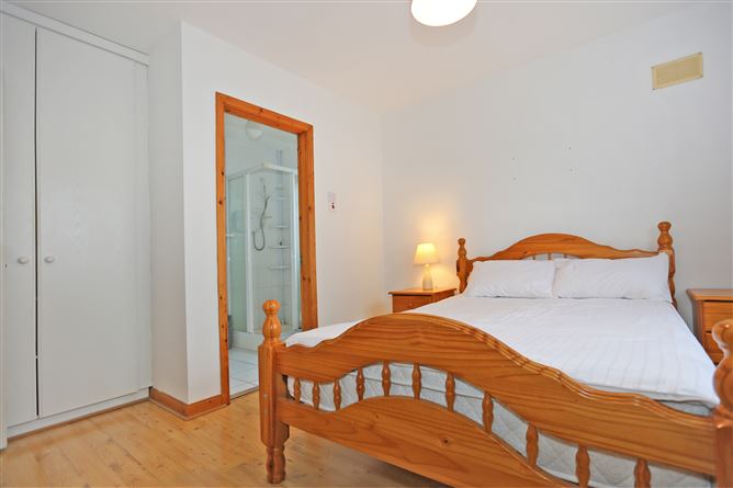 16 Carraig Donn, Ballycasey, Shannon, Co. Clare