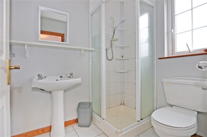 16 Carraig Donn, Ballycasey, Shannon, Co. Clare